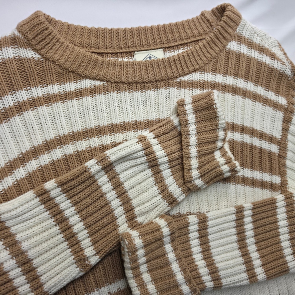 St. Johns Bay Sweater Womens Large Tan White Striped Chunky Knit Crew Neck